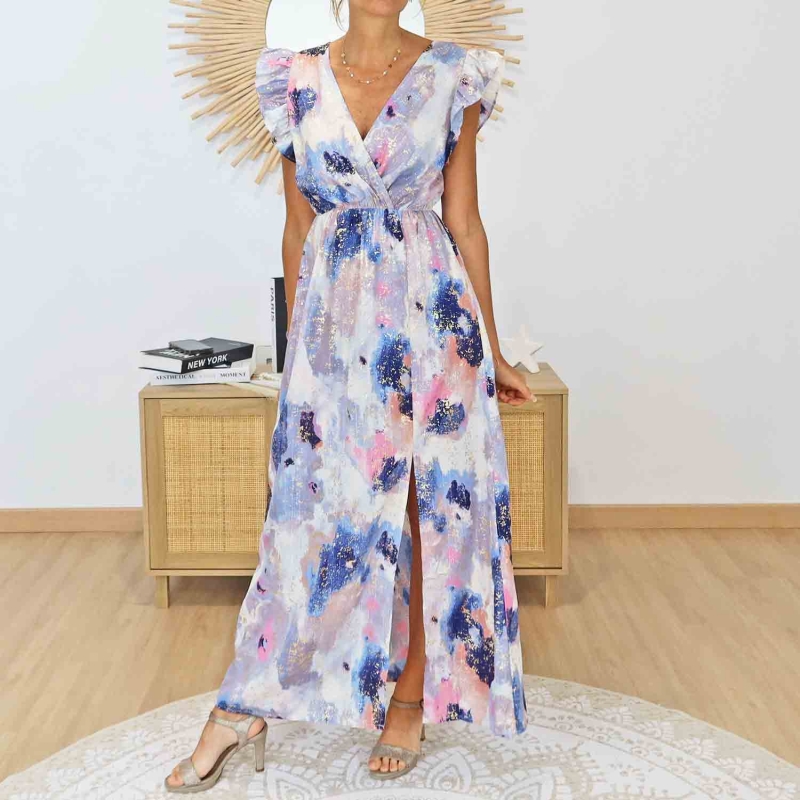 Robe longue wrap imprimée pailletée bleu rose portée – Col V croisé