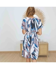 Dos de la robe courte Elina – Taille élastiquée et tissu fluide