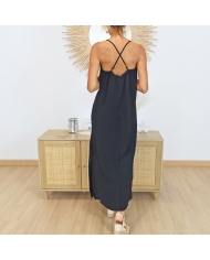 Robe longue femme noire fendue – Style minimaliste chic