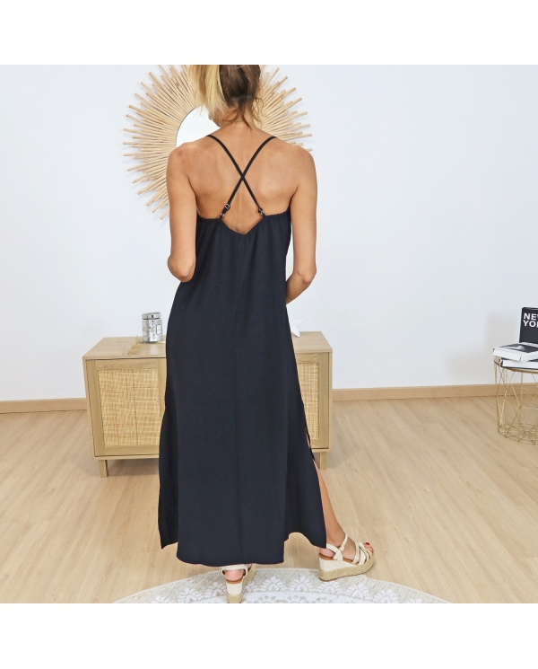 Robe longue fluide Bestie Noire Tiffosi portée de dos – Bretelles croisées