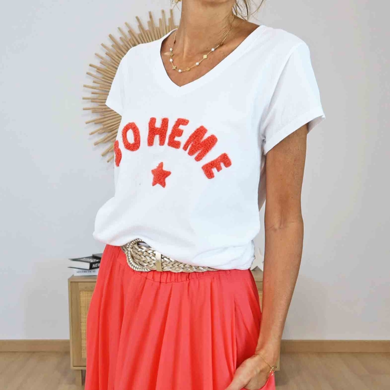 T-shirt femme col V Bohème corail – Style vintage moderne