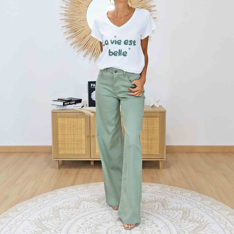 Look femme T-shirt La vie est belle kaki