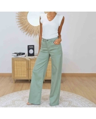 Look femme pantalon large kaki amande