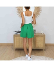 Short femme vert en coton léger pour l'été