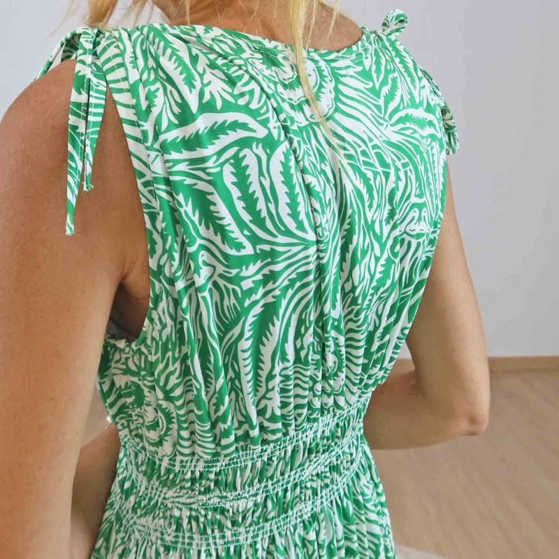 Détail liens à nouer épaules robe Noélie