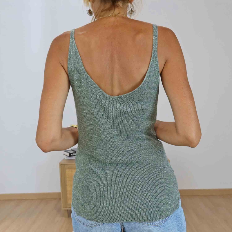 Top MOA kaki en maille fine