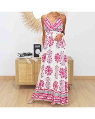 Vue de face de la robe longue Giulia fuchsia style bohème chic