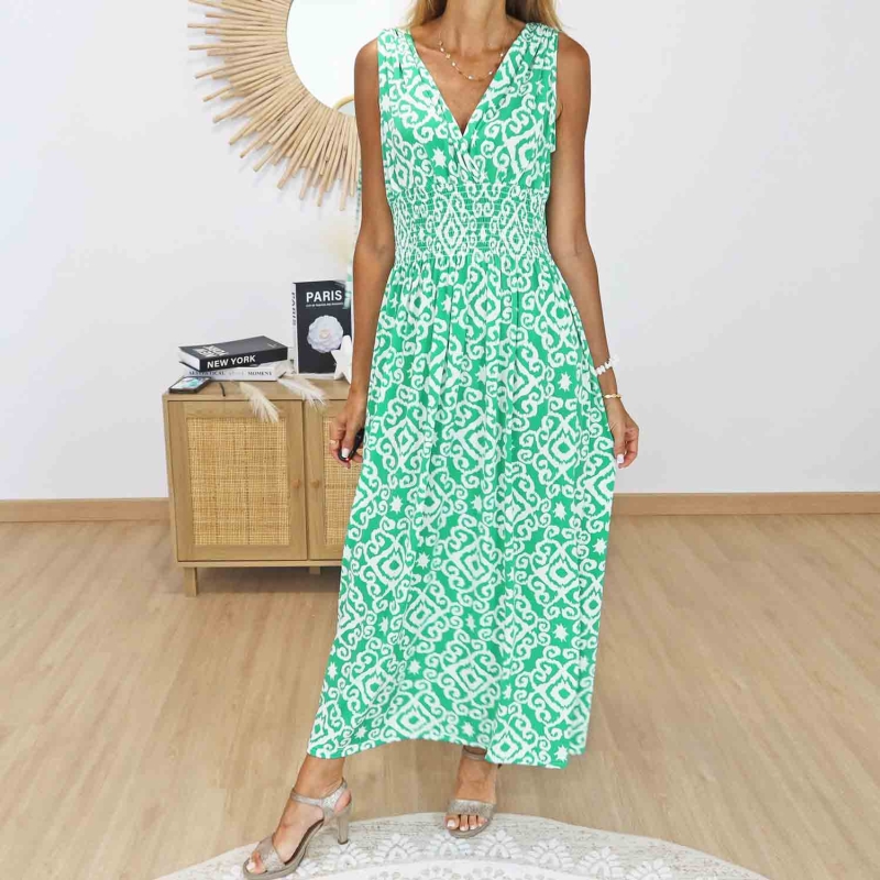 Robe magique verte avec liens à nouer sur les épaules