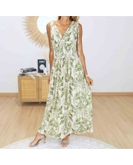 Robe magique longue kaki clair Élora portée de face