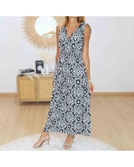 Robe magique noire avec taille extensible