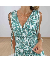 Décolleté V croisé de la robe magique Athéna verte