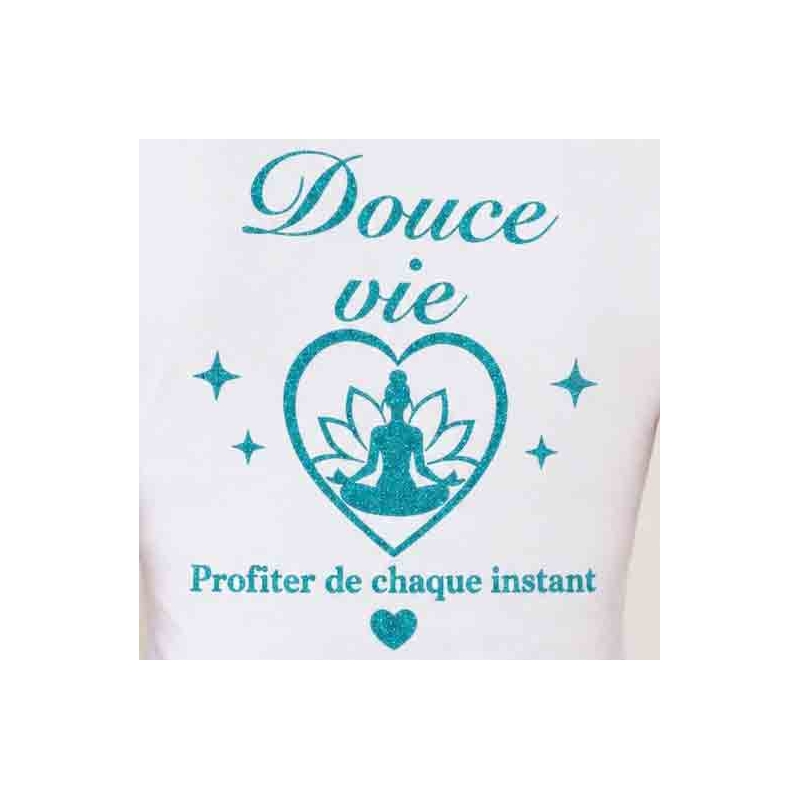 Détail imprimé bleu pailleté Douce Vie
