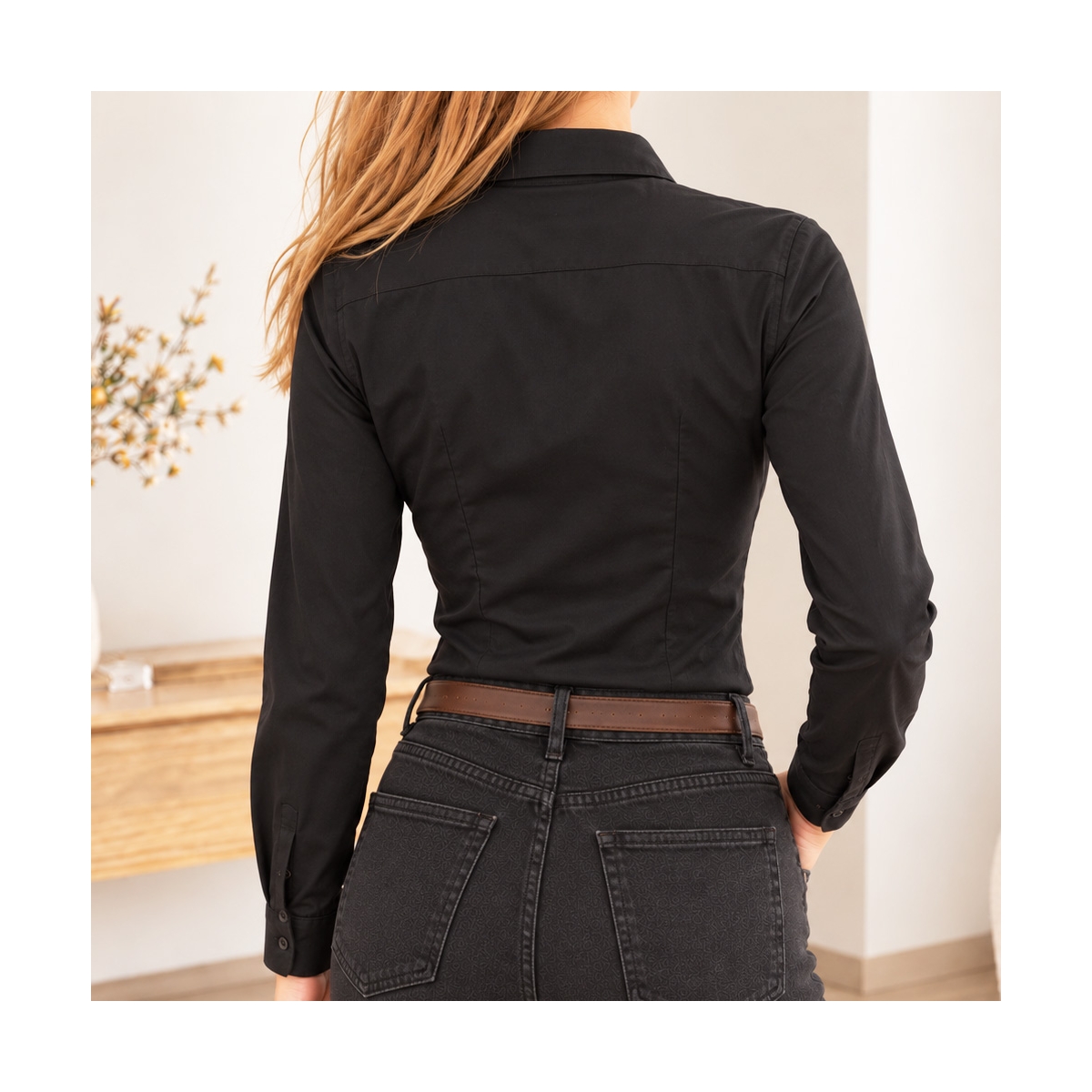 Chemise noire femme Tiffosi Wall Street près du corps