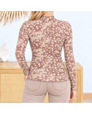 Top Loubna femme col cheminée et finitions ondulées